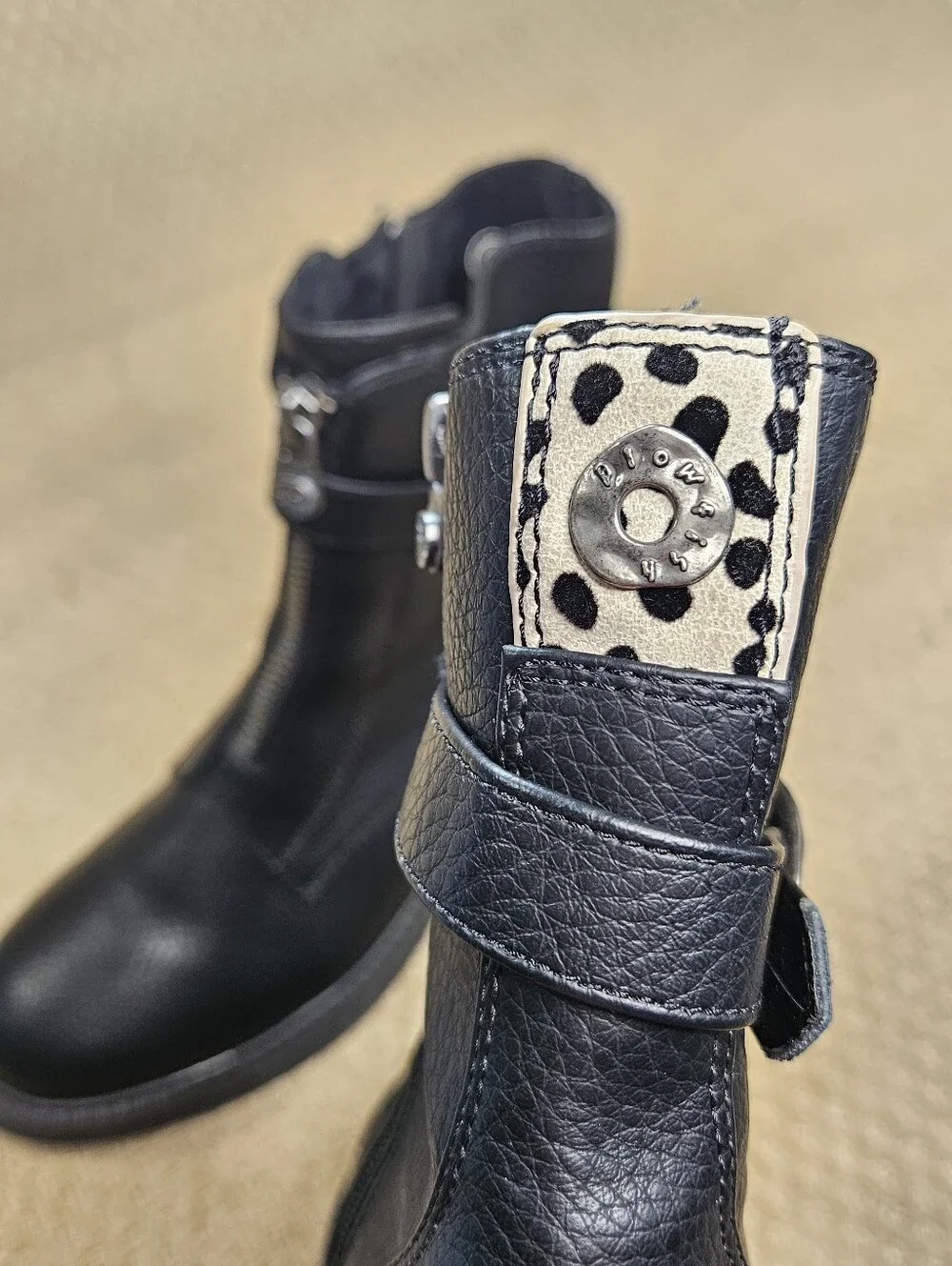 Blowfish Malibu Vozlyn black biker combat grunge vegan ankle boots size 10 M